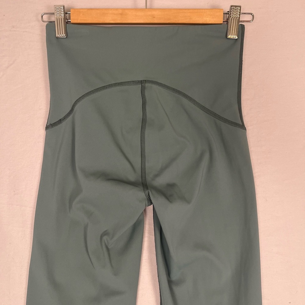SPANX Shape 7/8 Booty Boost Leggings Womens Small Olive Green Slimming - Picture 6 of 13